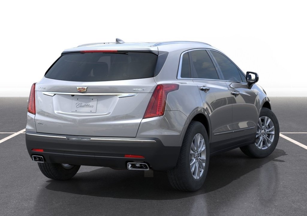 New 2026 Cadillac XT5 Luxury w/ LPO, Floor Liner Package AWD/4WD image 4