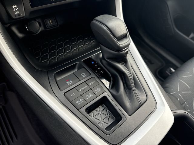New 2025 Toyota RAV4 XLE image 12