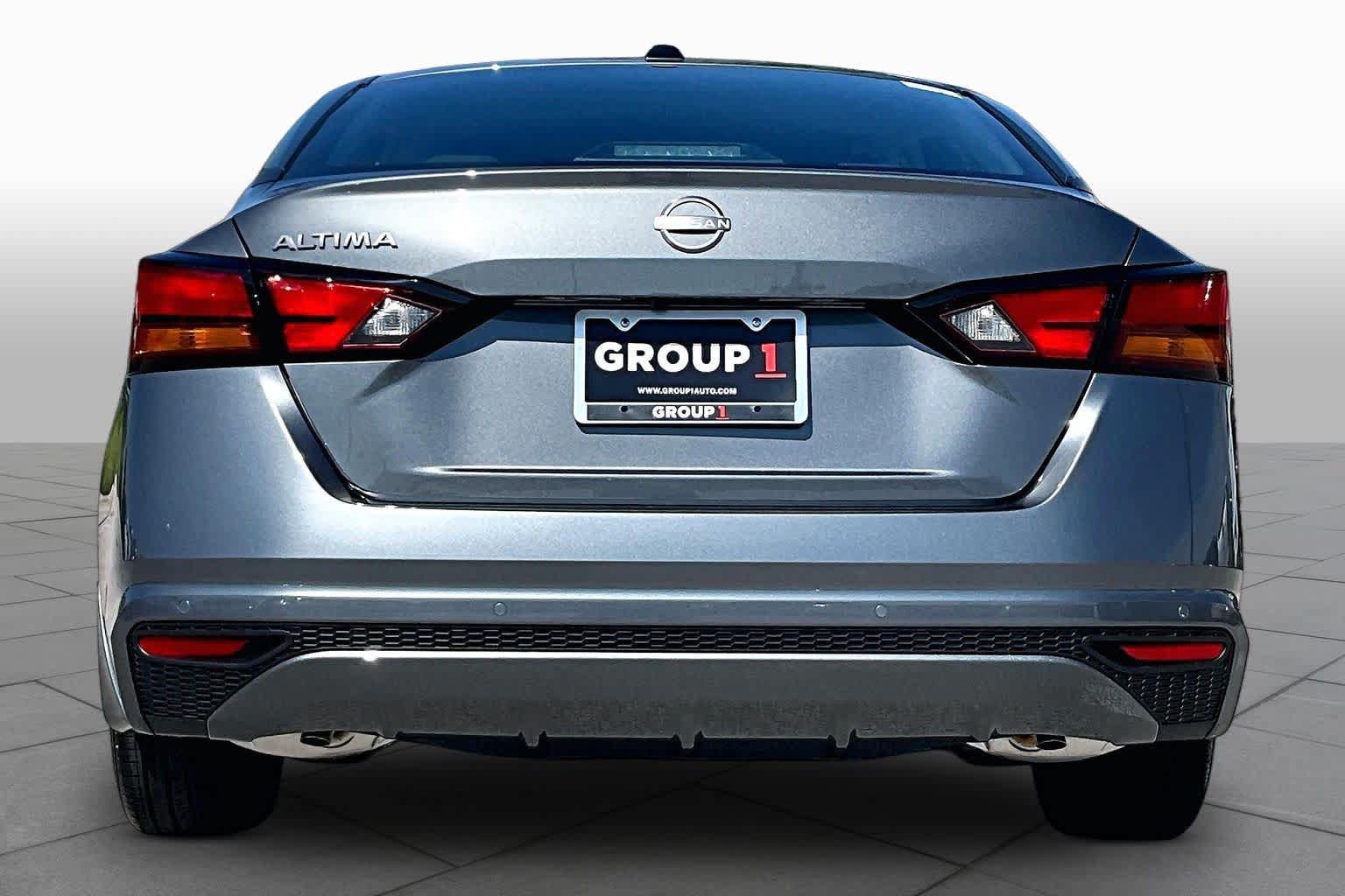 New 2026 Nissan Altima 2.5 SV FWD image 4