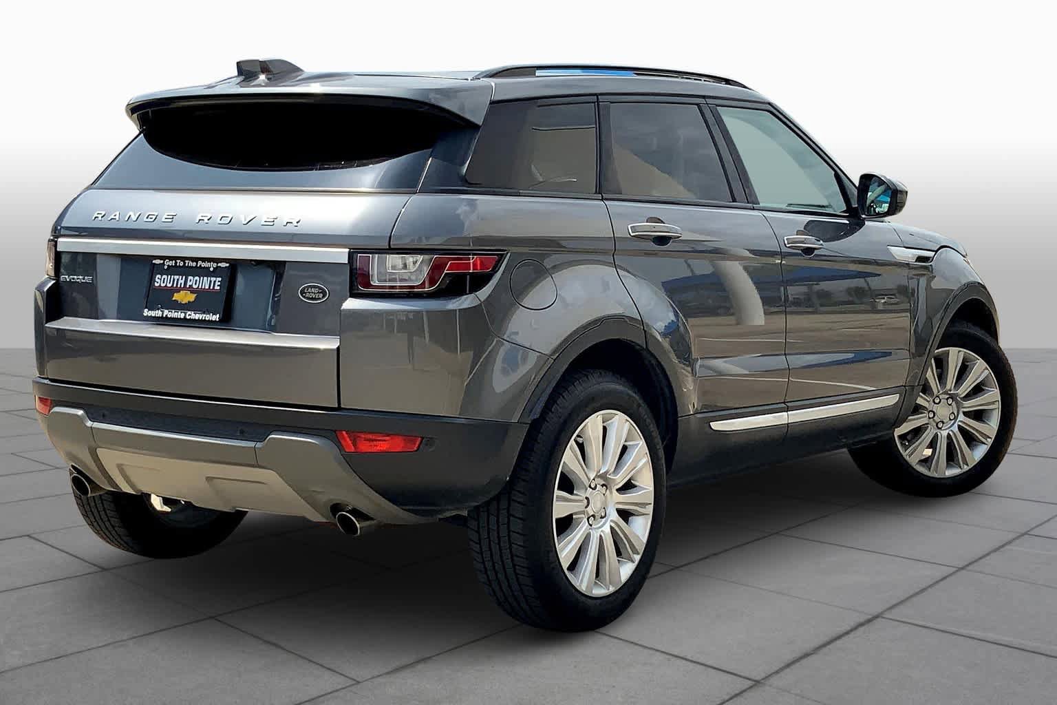 Used 2017 Land Rover Range Rover Evoque HSE AWD/4WD image 13
