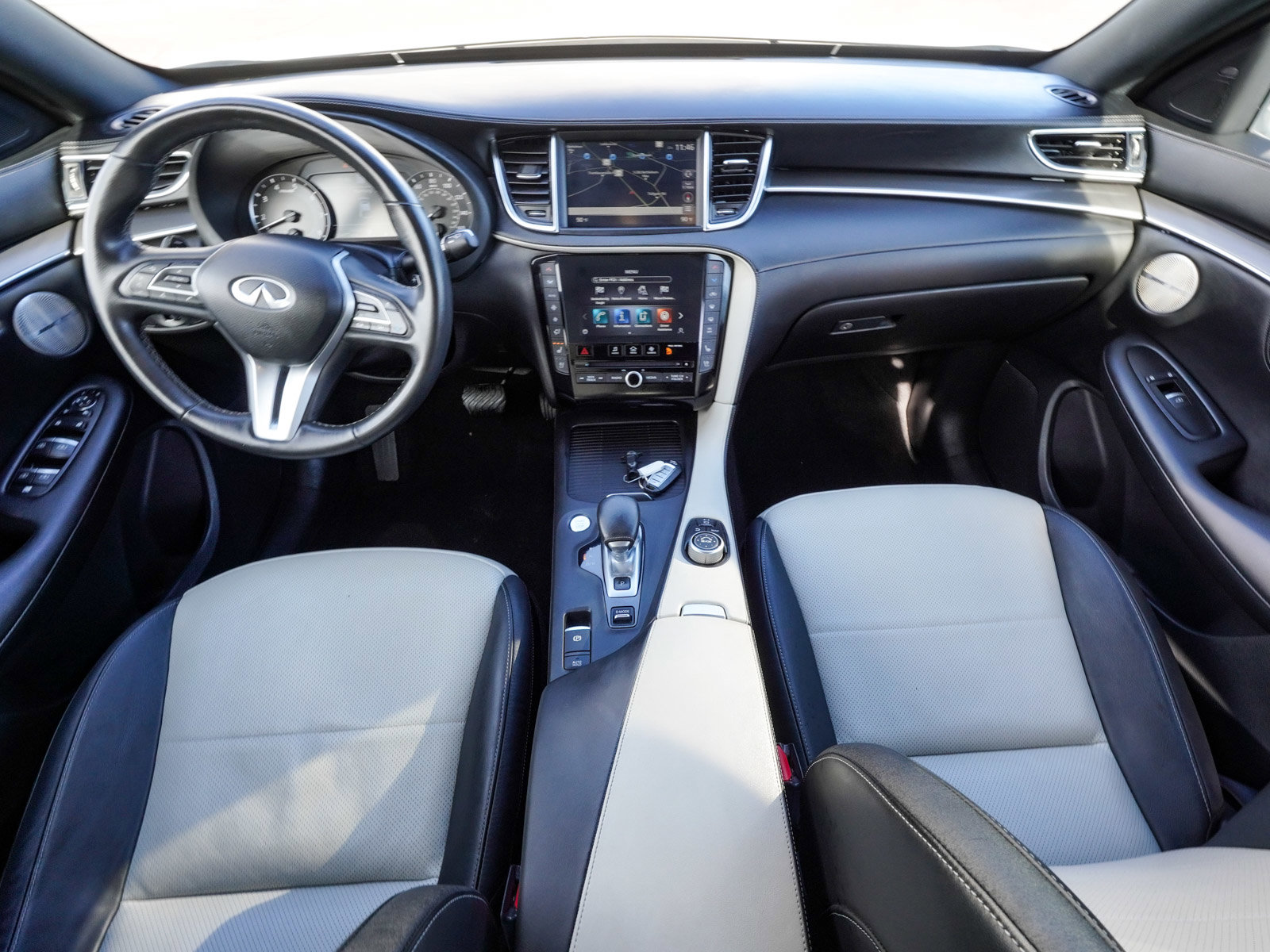 Used 2023 INFINITI QX55 Essential image 37