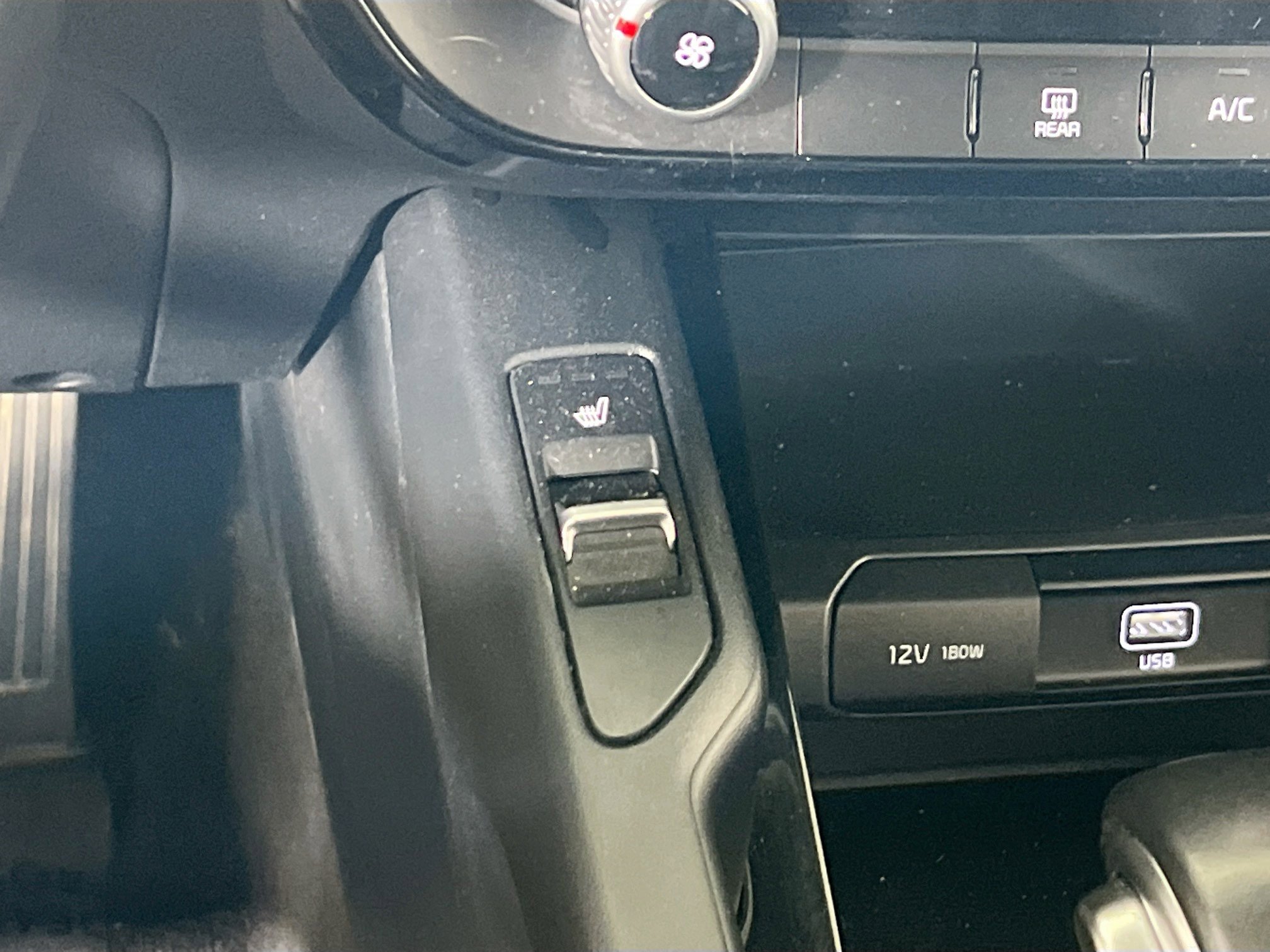 Used 2020 Kia Telluride S image 19