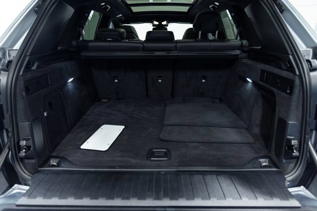 Used 2025 BMW X5 M Competition w/ Executive Package AWD/4WD image 9