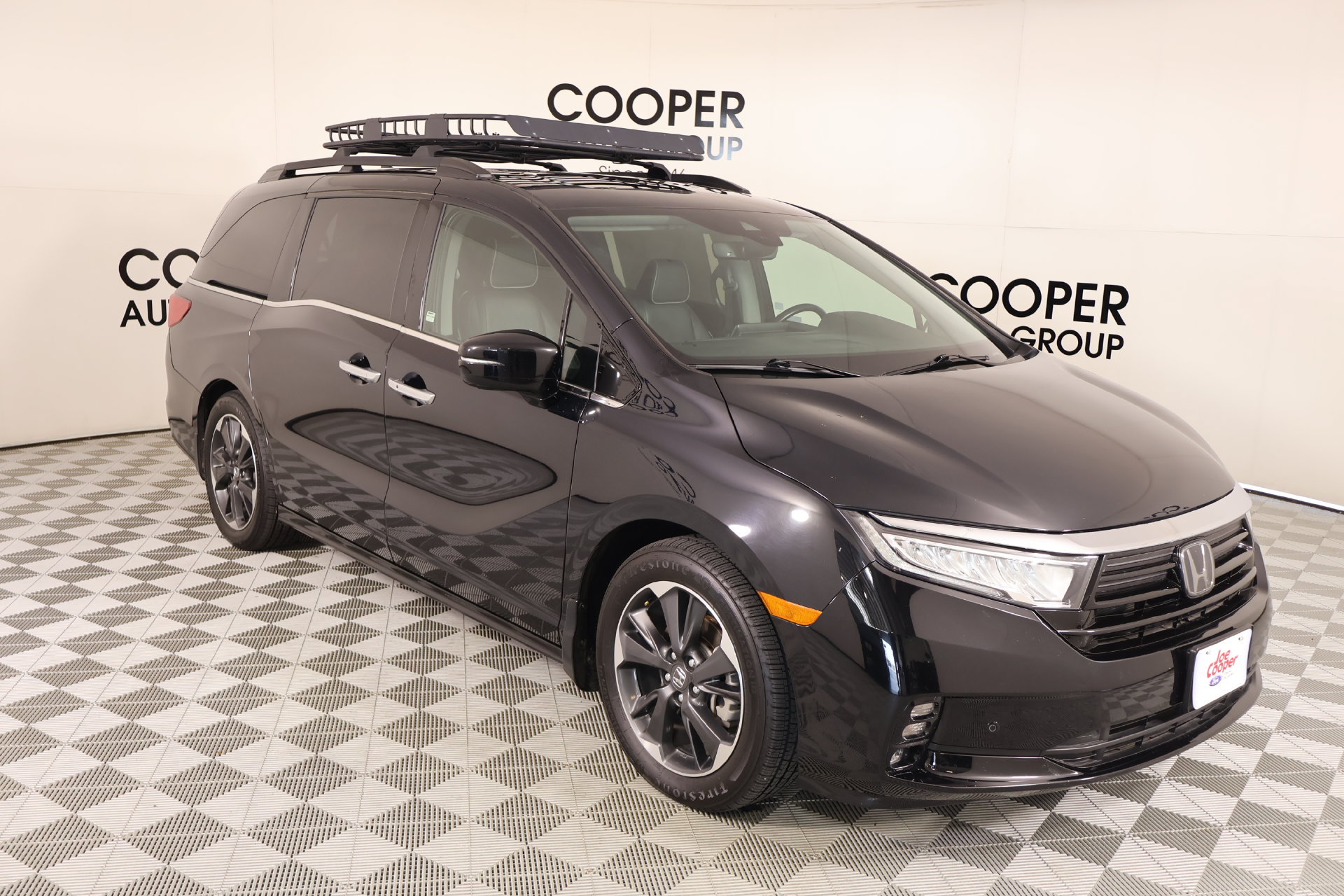 Used 2024 Honda Odyssey Elite