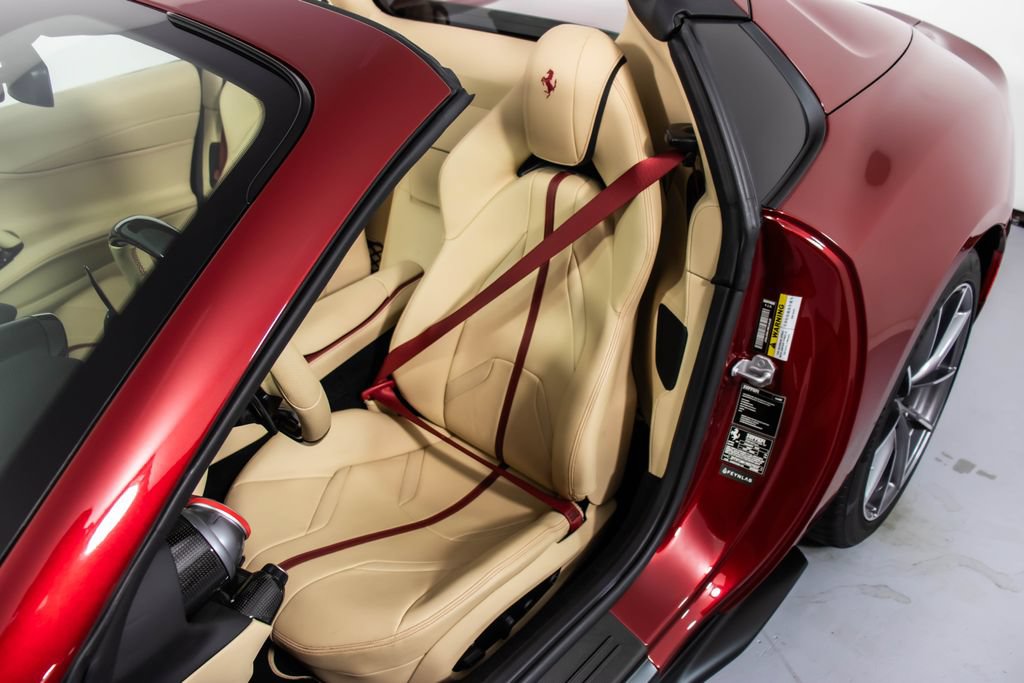 Certified 2022 Ferrari 812 GTS RWD image 6