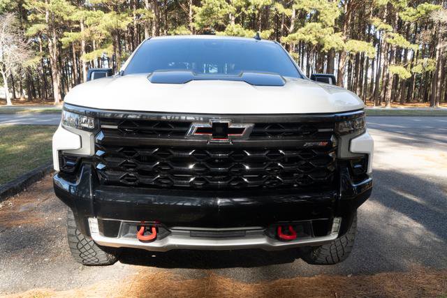Used 2022 Chevrolet Silverado 1500 ZR2 w/ Technology Package image 8