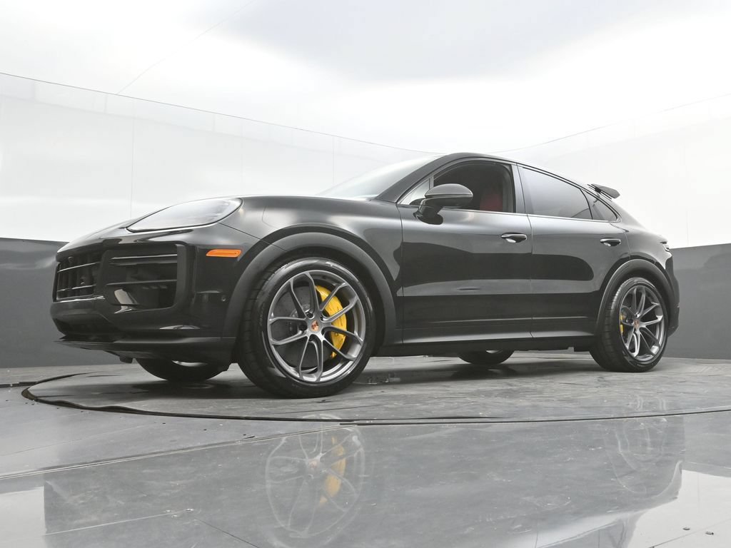 New 2026 Porsche Cayenne Turbo GT AWD/4WD image 38