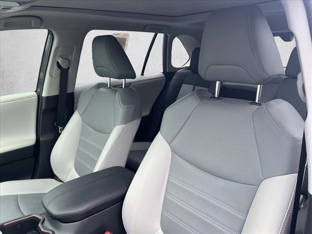 Used 2024 Toyota RAV4 Limited image 16