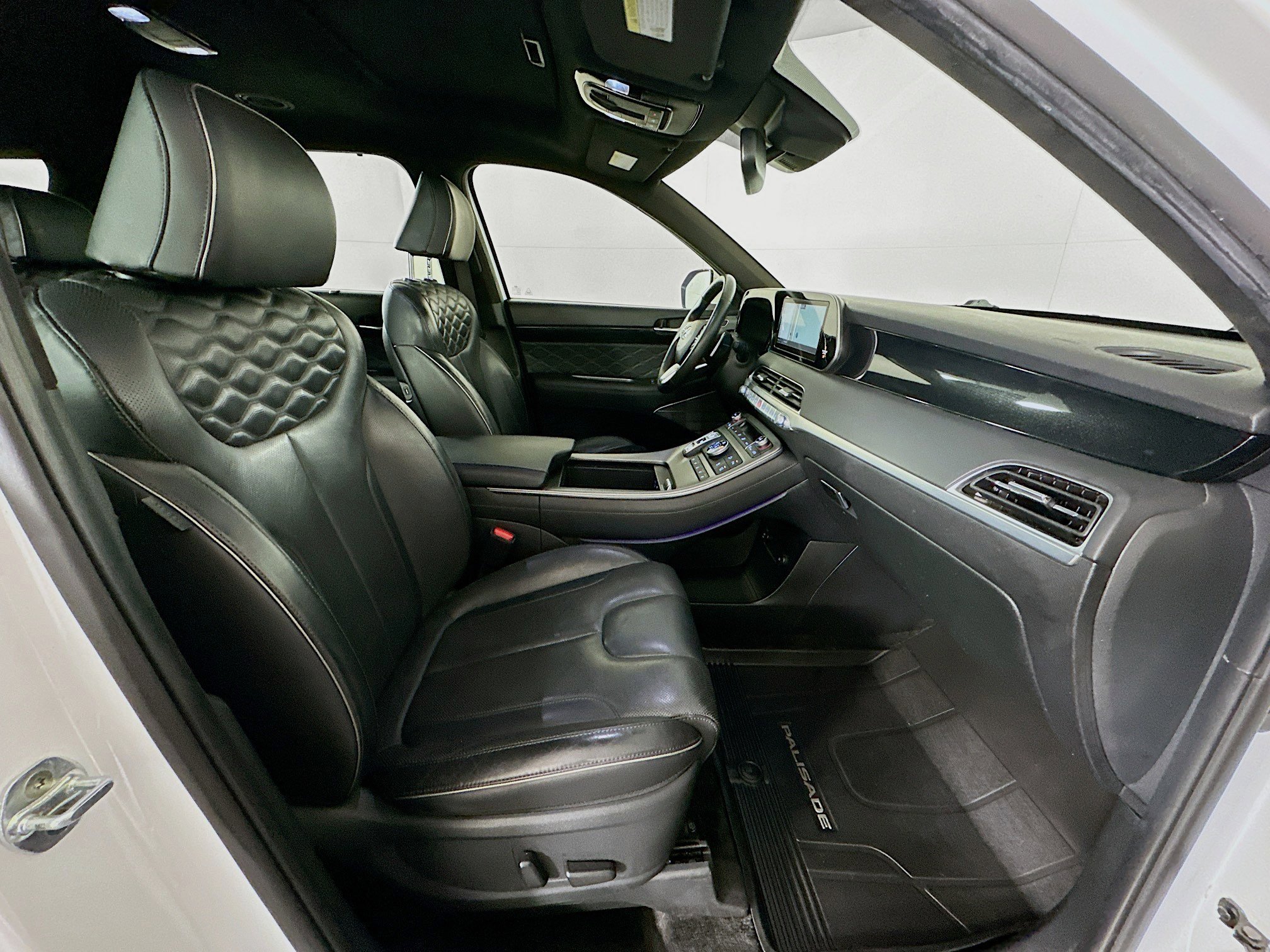 Used 2021 Hyundai Palisade Calligraphy image 34