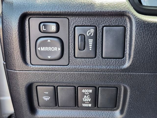 Used 2017 Toyota 4Runner SR5 Premium AWD/4WD image 34