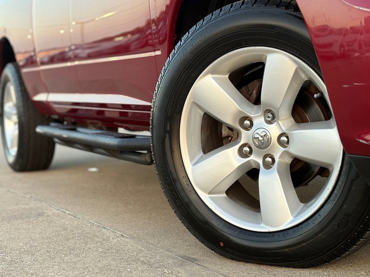 Used 2013 RAM 1500 Express image 15