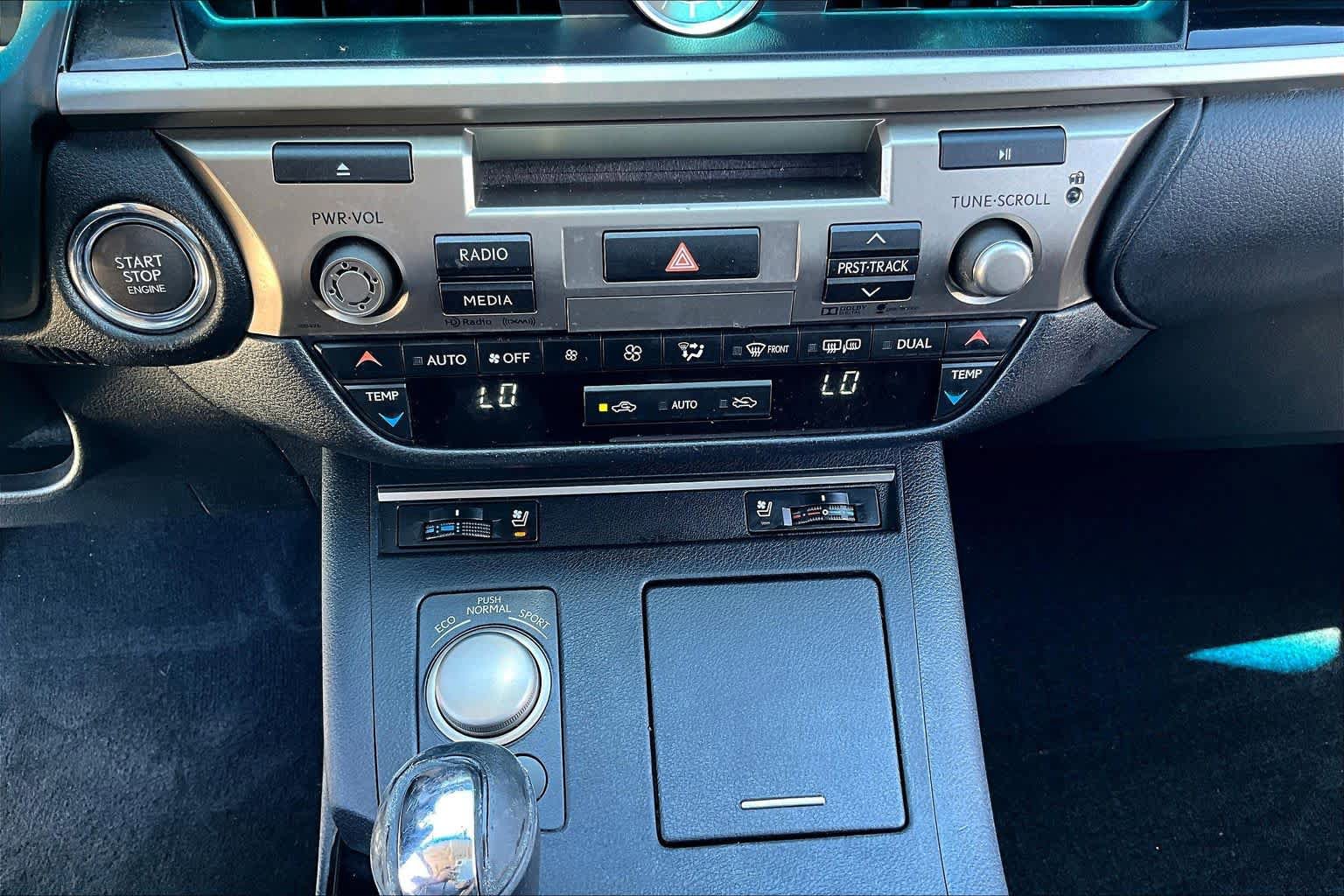 Used 2015 Lexus ES 350 image 30