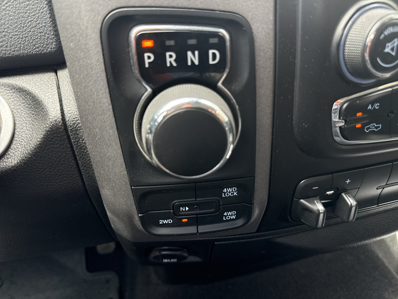 Used 2019 RAM 1500 Express w/ Wheel & Sound Group AWD/4WD image 14