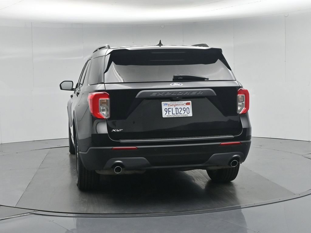 Used 2022 Ford Explorer XLT w/ Equipment Group 202A RWD image 31