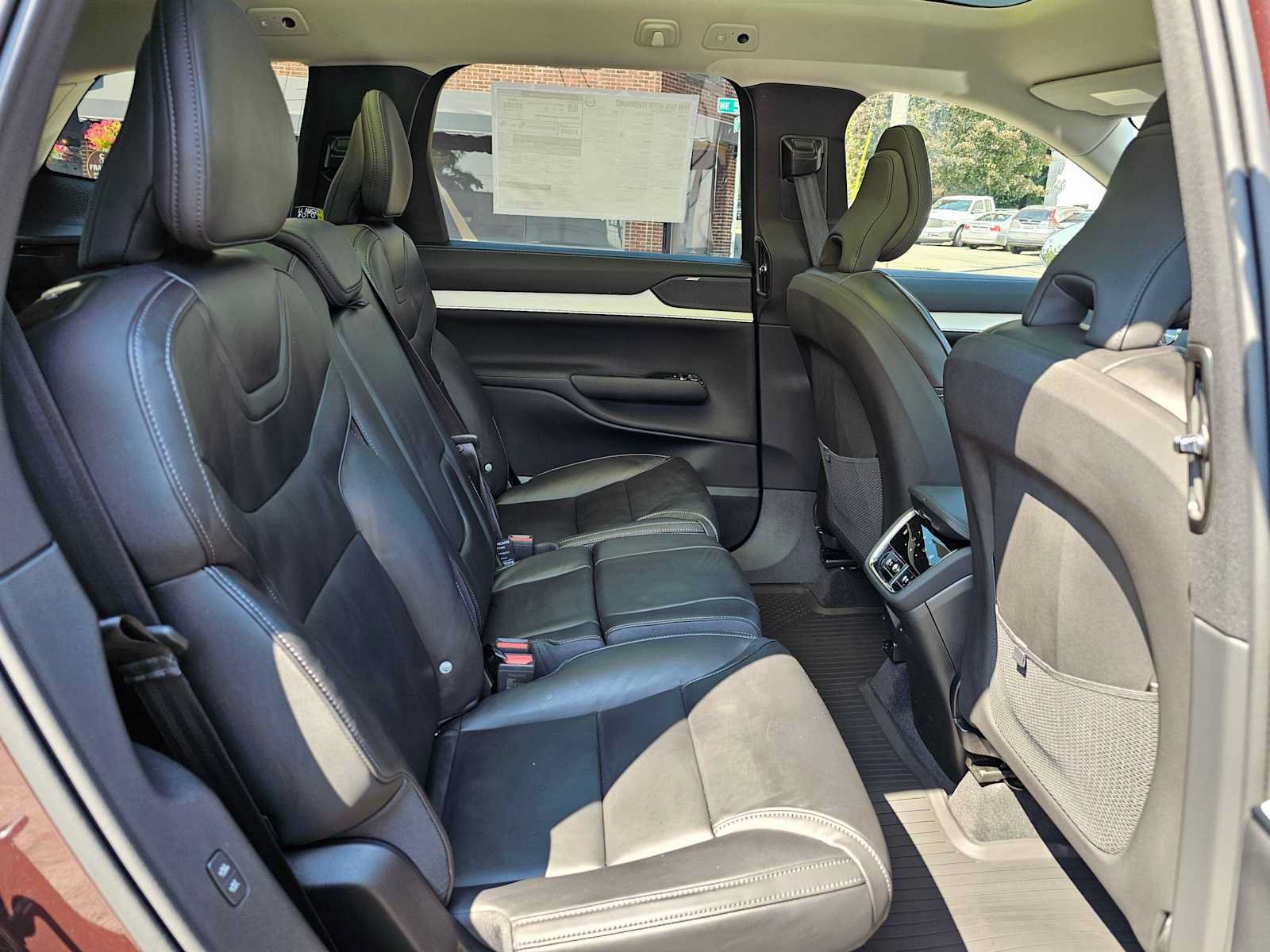 New 2026 Volvo EX90 Ultra AWD/4WD image 14