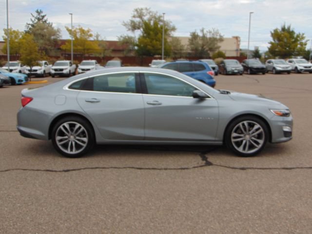 Used 2025 Chevrolet Malibu LT FWD image 3