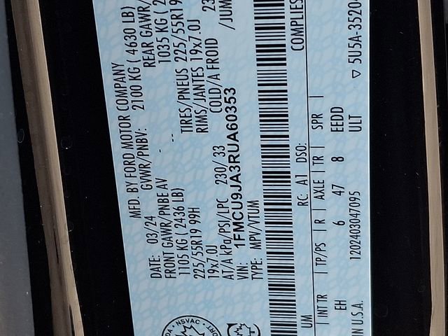 Used 2024 Ford Escape Platinum image 27