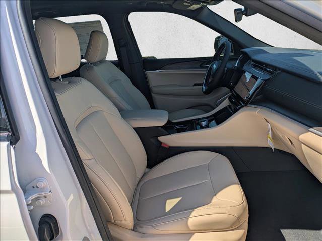 New 2026 Jeep Grand Cherokee Limited image 16