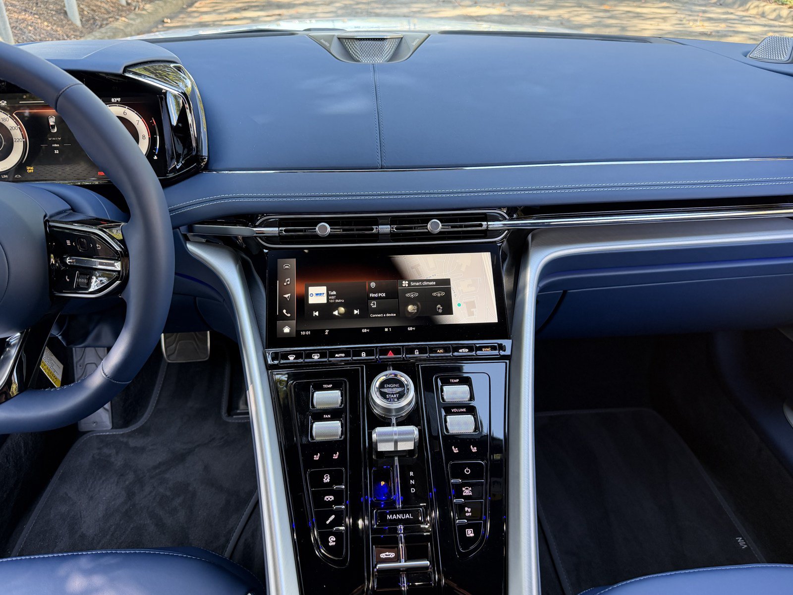New 2026 Aston Martin DB12 Convertible RWD image 10
