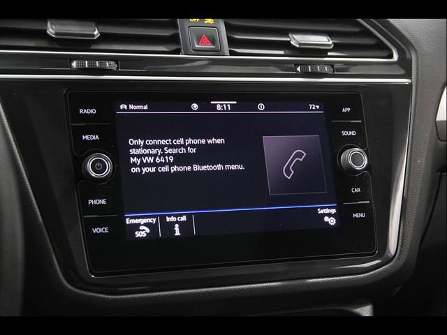 Certified 2024 Volkswagen Tiguan SE R-Line AWD/4WD image 10