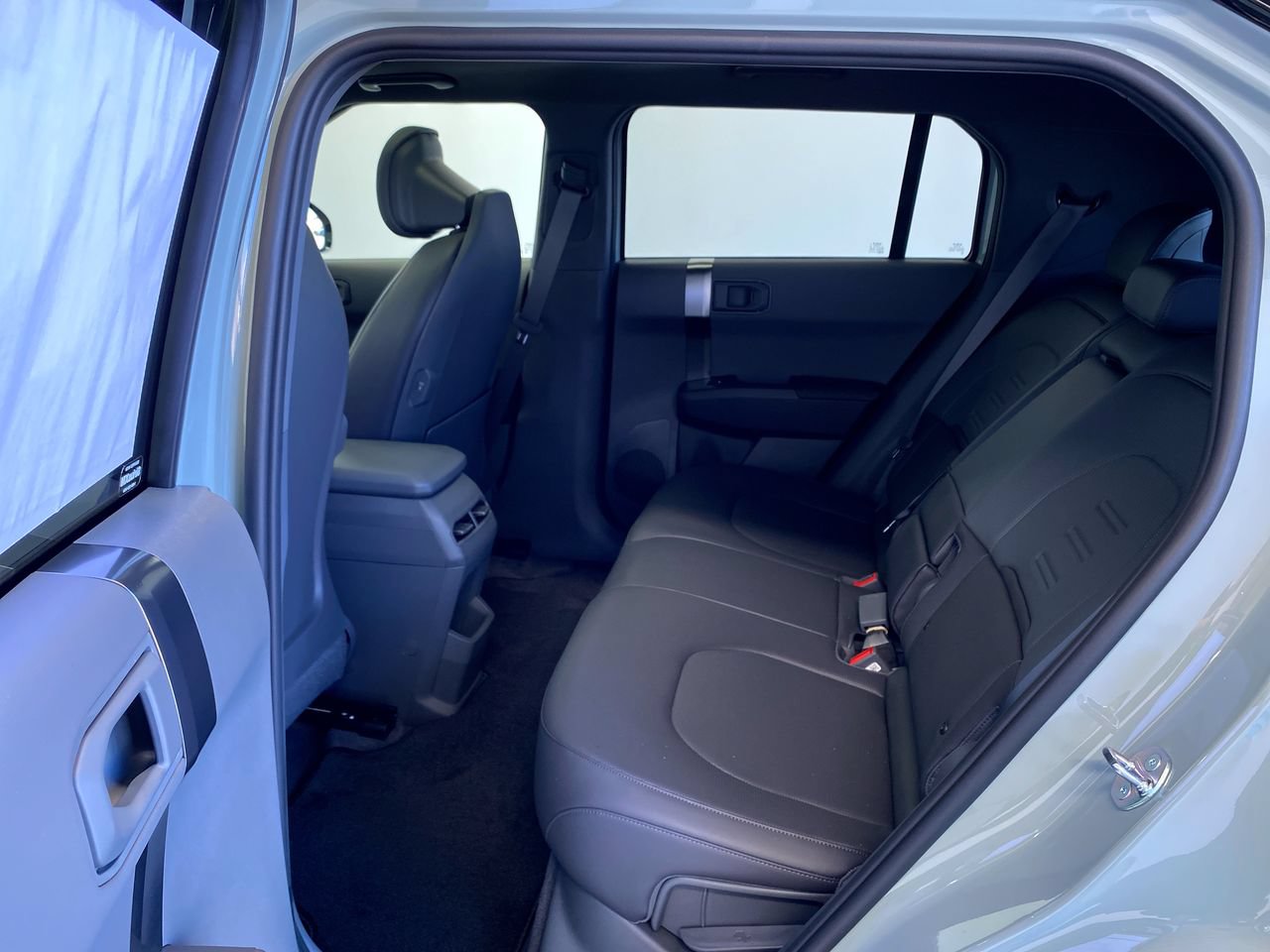 New 2027 Kia EV3 Land FWD image 34