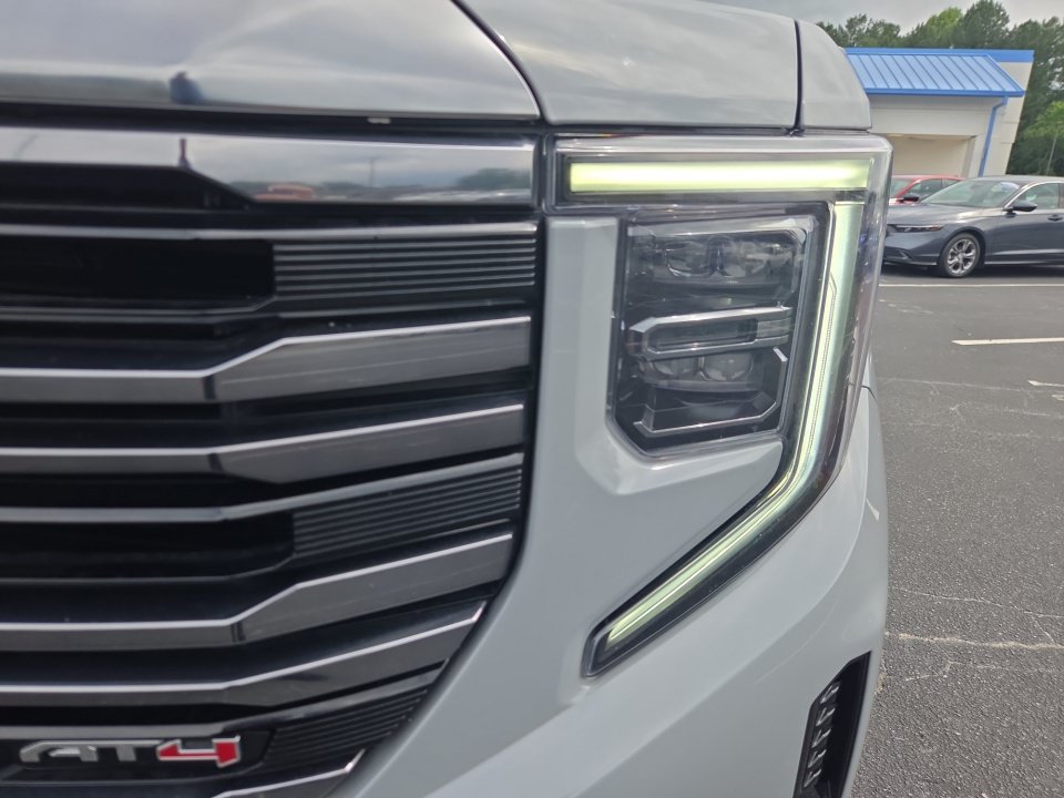 Used 2024 GMC Sierra 1500 AT4 w/ AT4 Carbonpro Edition AWD/4WD image 30