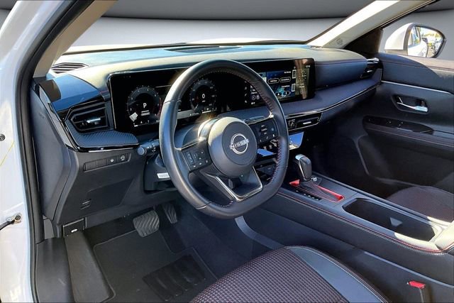 Certified 2025 Nissan Kicks SR image 16