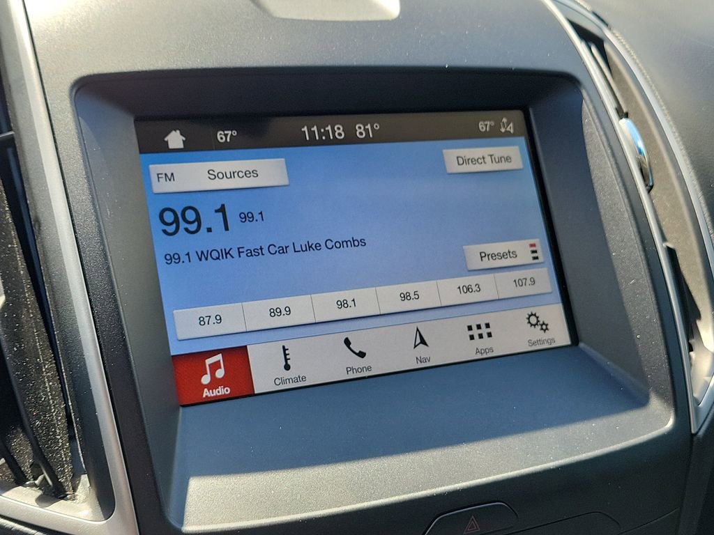 Used 2019 Ford Edge SEL w/ Equipment Group 201A image 27