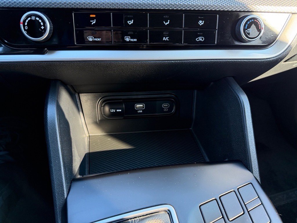 Used 2024 Kia Sportage LX image 22