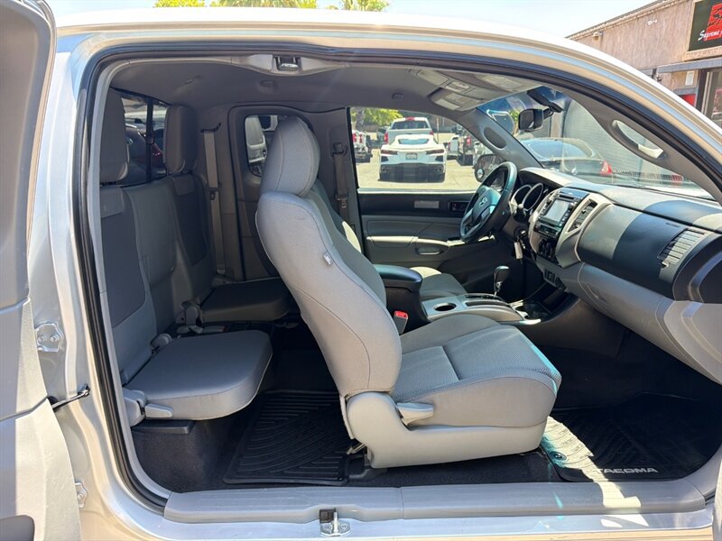 Used 2013 Toyota Tacoma PreRunner w/ TRD Off-Road Pkg RWD image 25