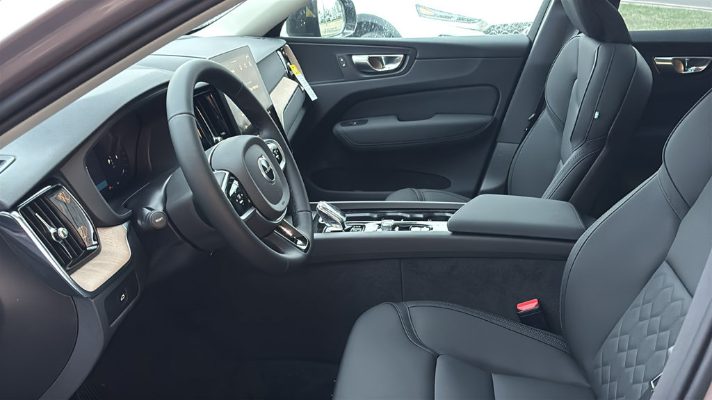New 2026 Volvo XC60 B5 Plus w/ Climate Package AWD/4WD image 25