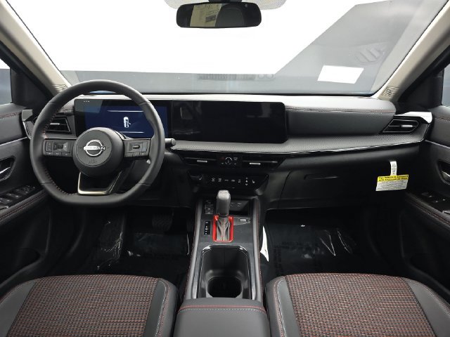 New 2027 Nissan Kicks SR w/ SR Premium Package FWD image 18
