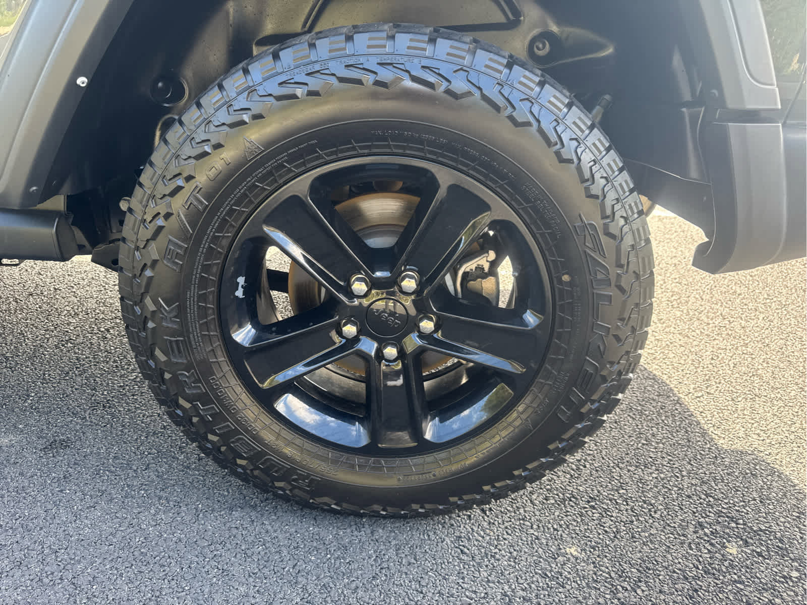 Certified 2021 Jeep Wrangler Willys image 11