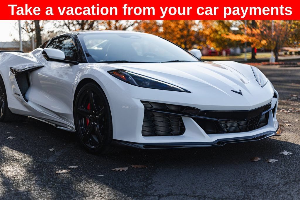 Used 2024 Chevrolet Corvette Z06 w/ Stealth Interior Trim Package RWD image 4