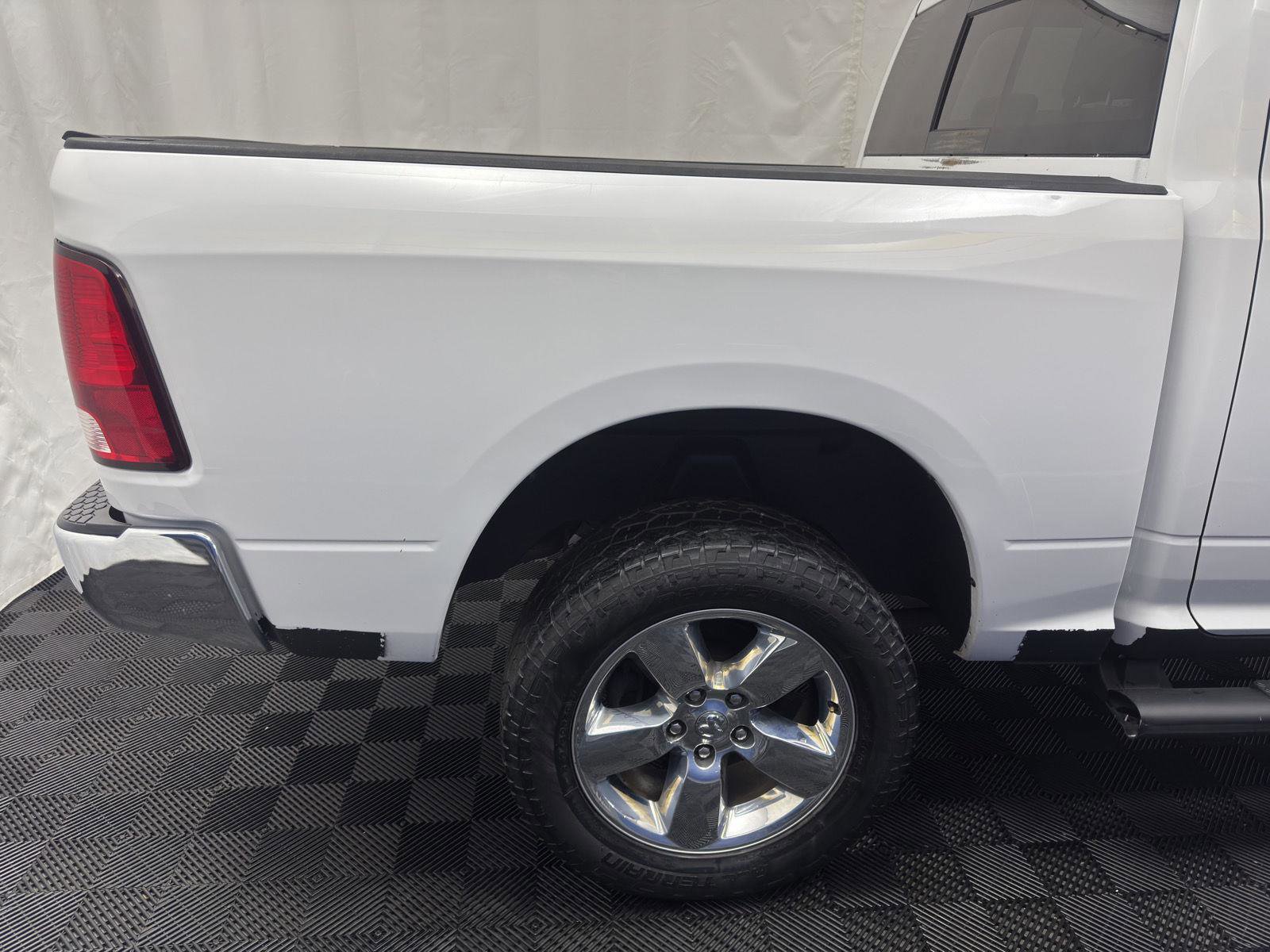 Used 2015 RAM 1500 Big Horn image 9