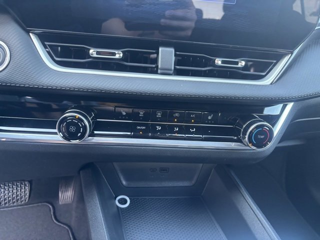 New 2026 Chevrolet Equinox LT image 24