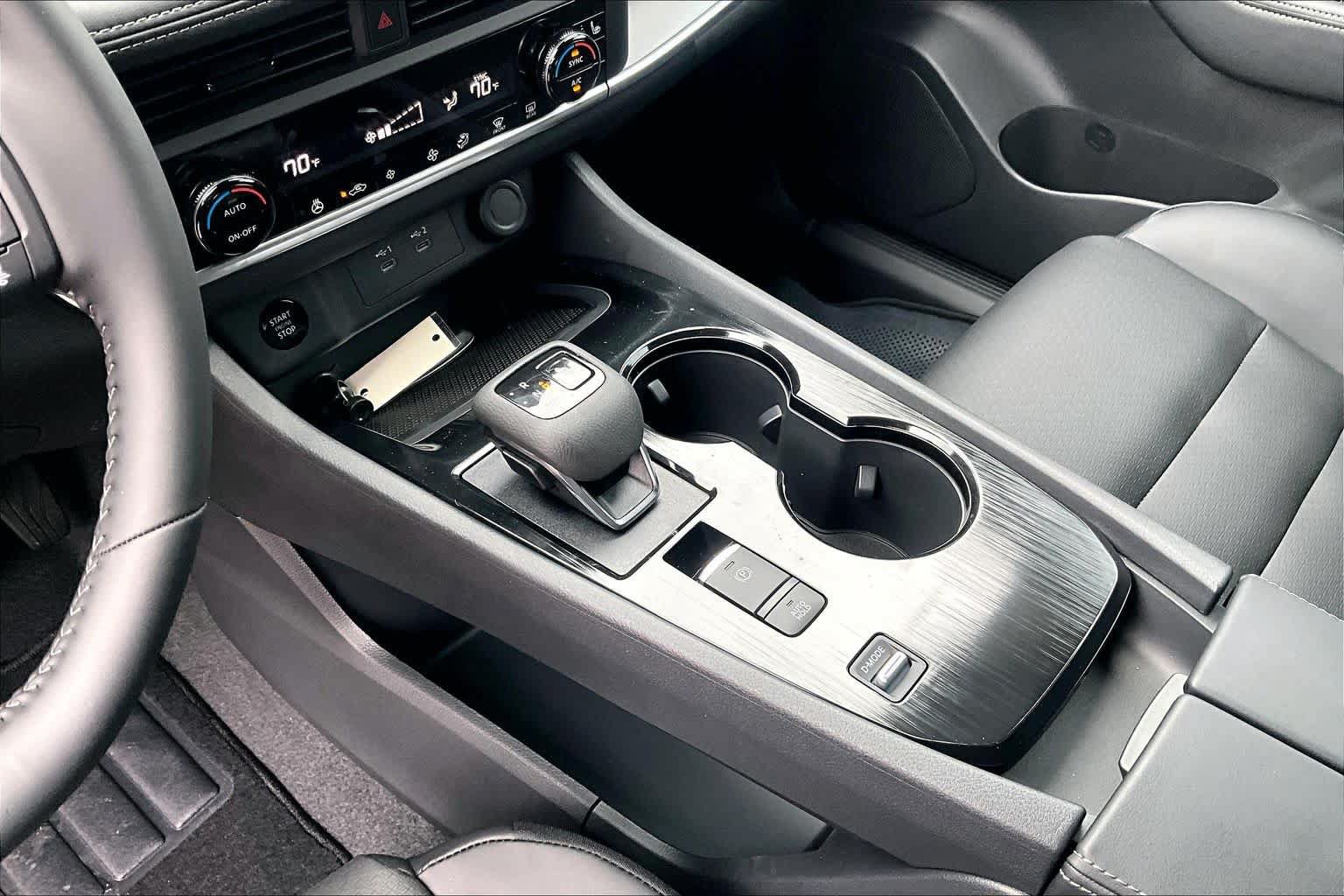 New 2026 Nissan Rogue Dark Armor FWD image 11
