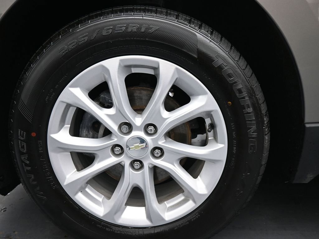 Used 2018 Chevrolet Equinox LT image 15