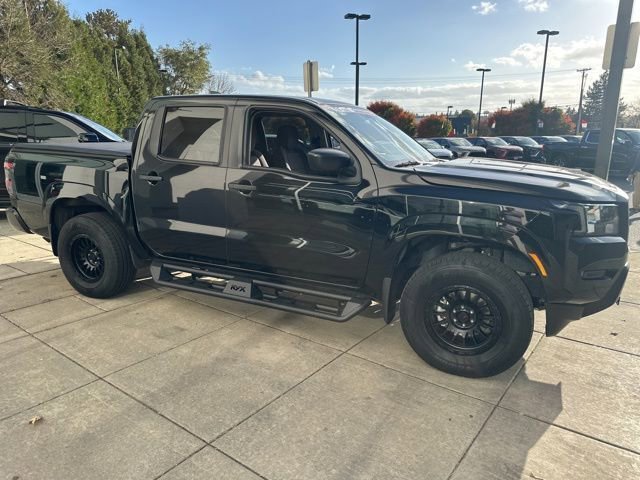 Used 2022 Nissan Frontier S w/ Technology Package image 2