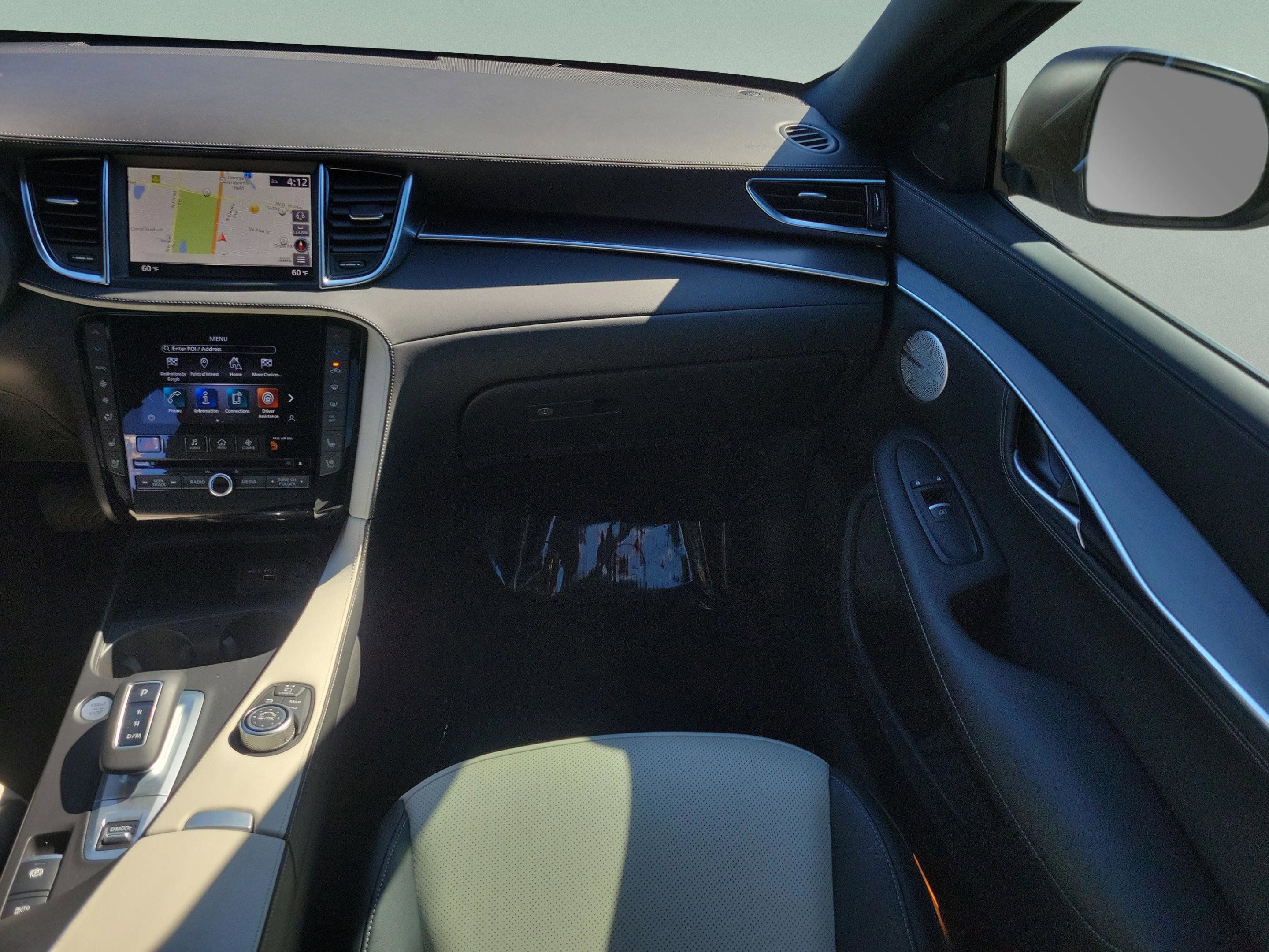 Certified 2025 INFINITI QX55 Essential image 11