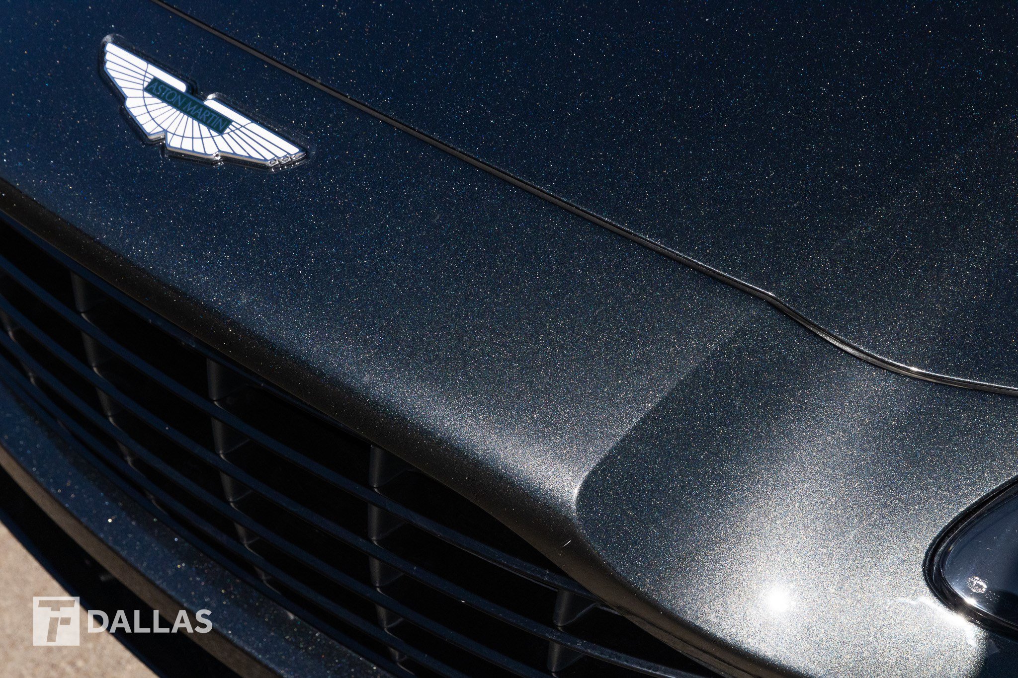 Used 2021 Aston Martin DBX image 7