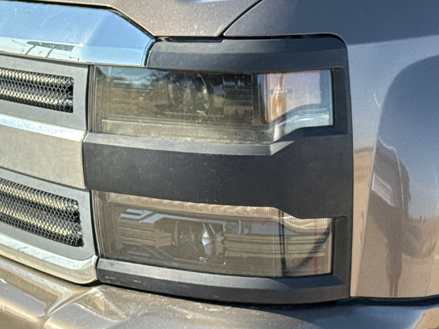 Used 2015 Chevrolet Silverado 2500 High Country w/ Duramax Plus Package AWD/4WD image 4