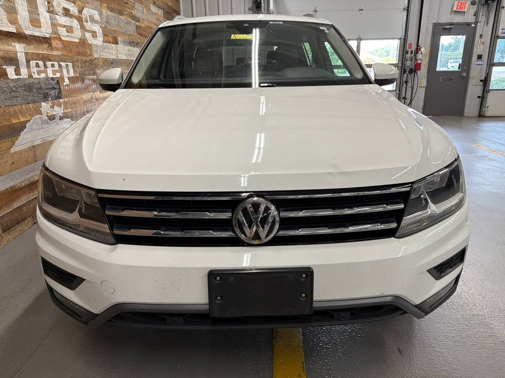 Used 2020 Volkswagen Tiguan SEL FWD image 4
