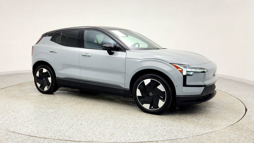 Used 2025 Volvo EX30 Ultra image 3