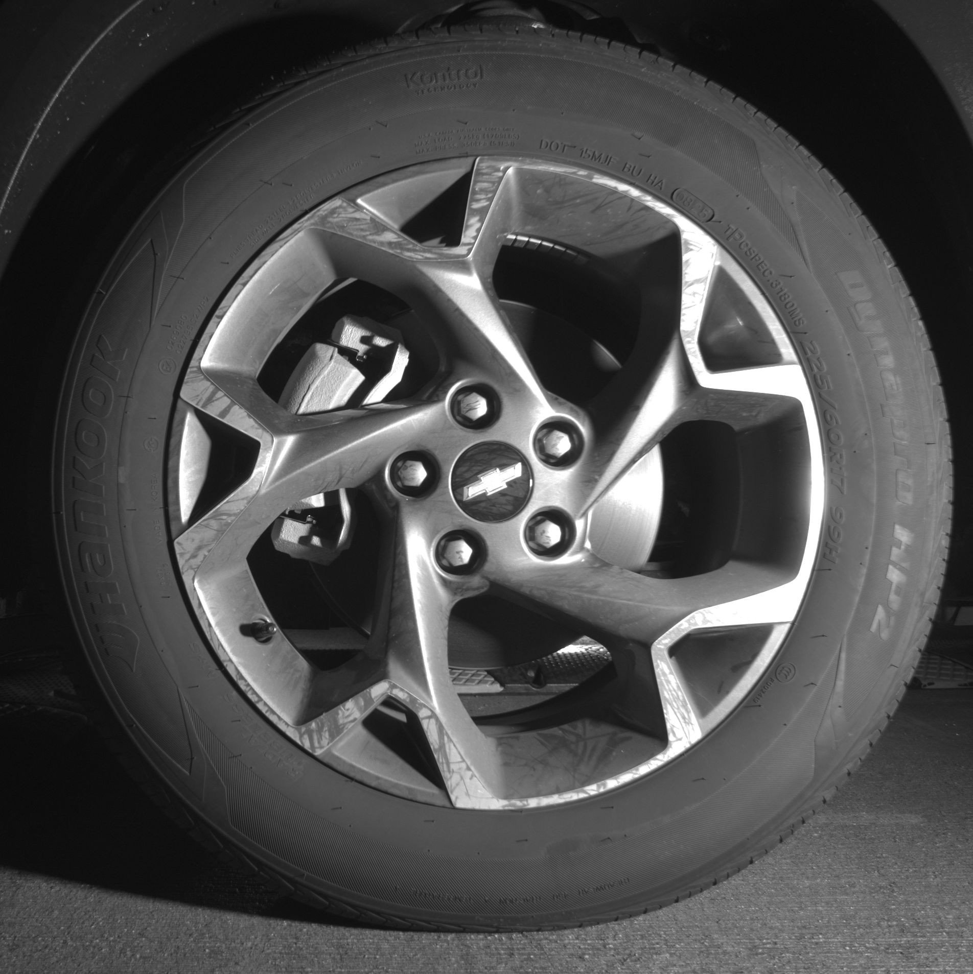 Used 2025 Chevrolet Trax LT FWD image 12