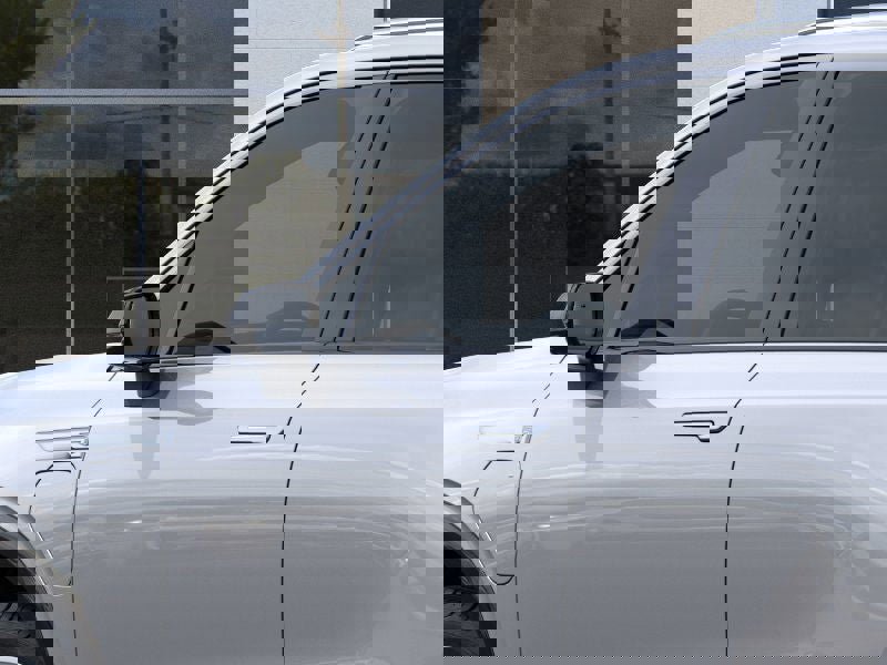 New 2026 Cadillac Vistiq Luxury w/ LPO, Floor Liner Package image 12