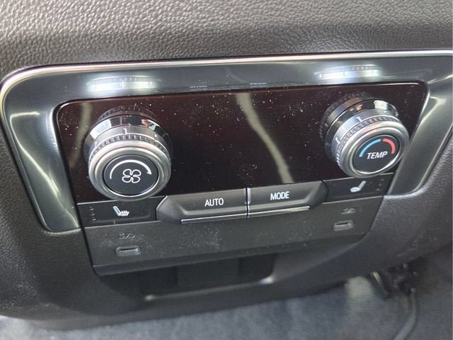 New 2026 GMC Yukon Elevation AWD/4WD image 15