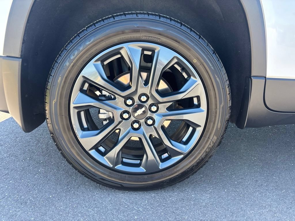 Used 2021 Chevrolet Traverse RS AWD/4WD image 35