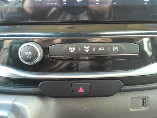 Used 2023 Ford Transit 350 XLT image 38