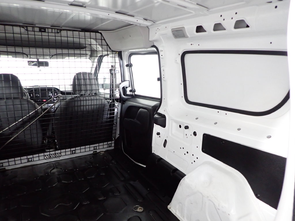 Used 2017 RAM ProMaster City Tradesman w/ Rear Back-up Camera Group FWD image 16